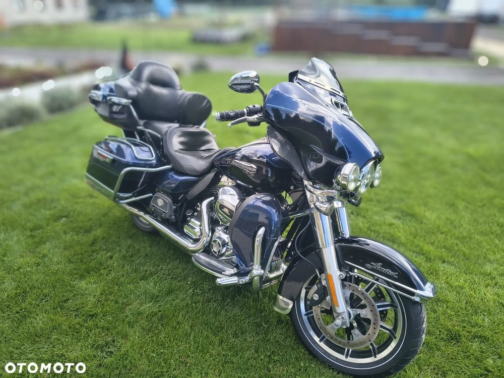 Harley-Davidson Touring Ultra Limited - 1