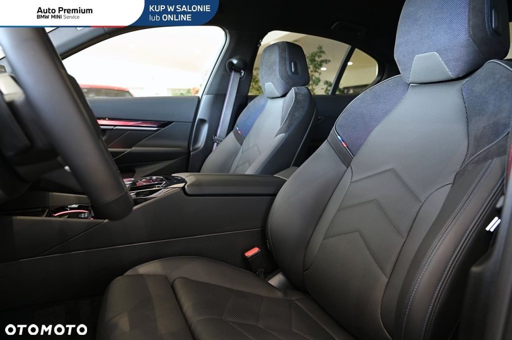 BMW Seria 5 520d xDrive - 12