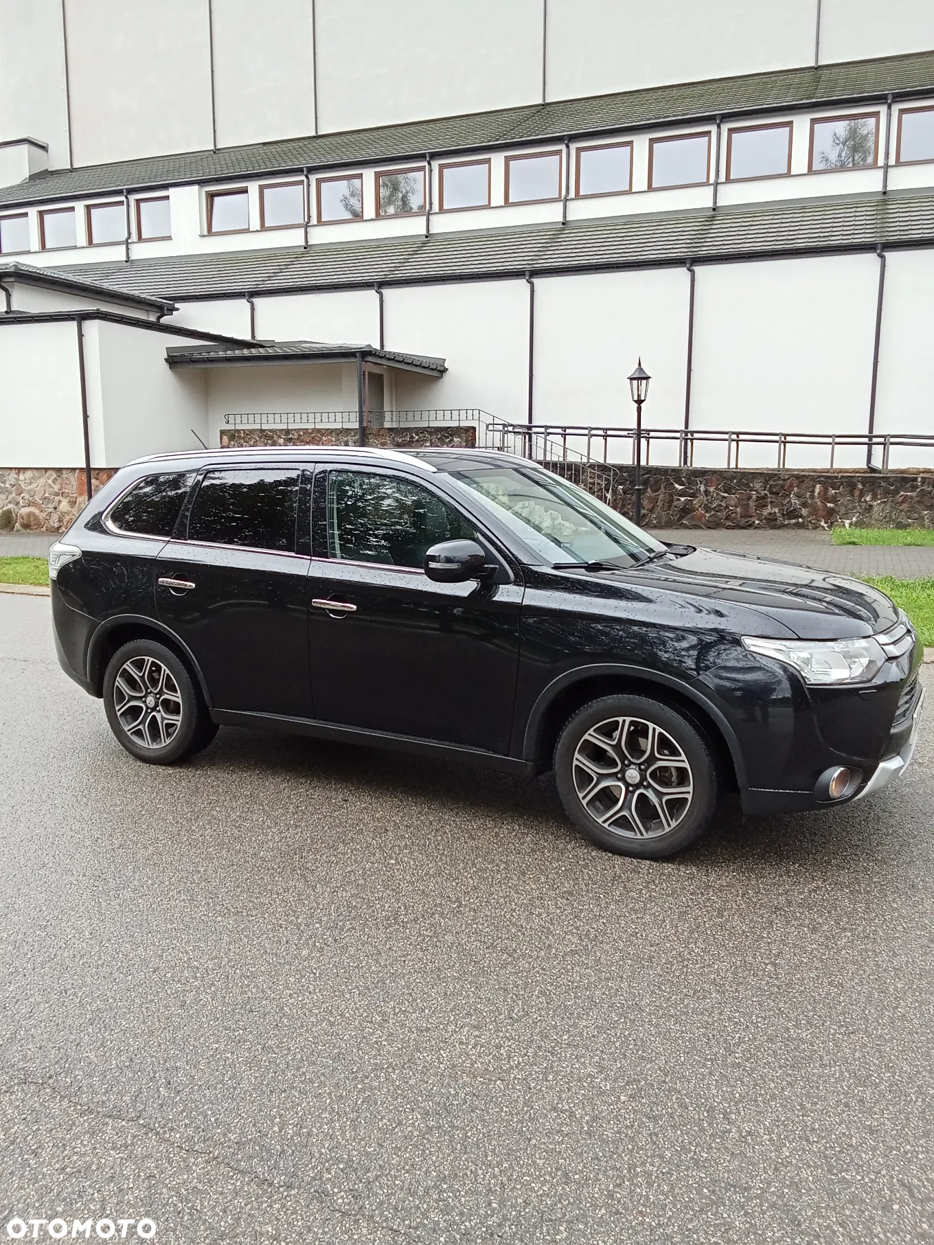 Mitsubishi Outlander 2.2 DI-D 4WD Intense - 4