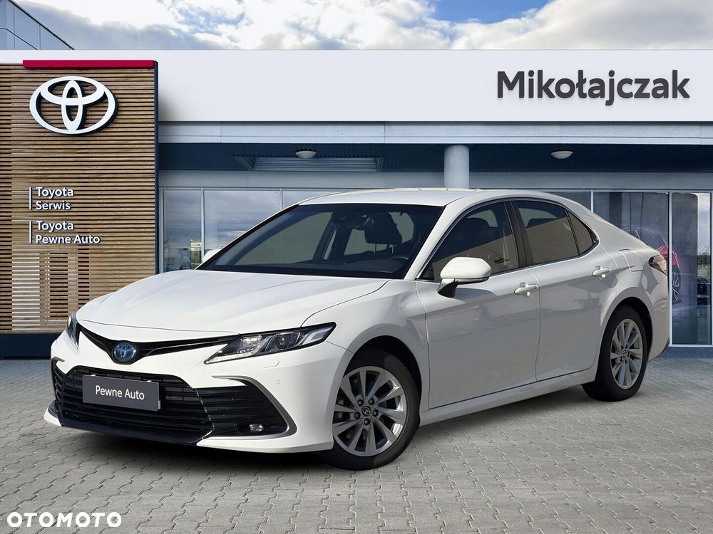 Toyota Camry 2.5 Hybrid Comfort CVT - 1
