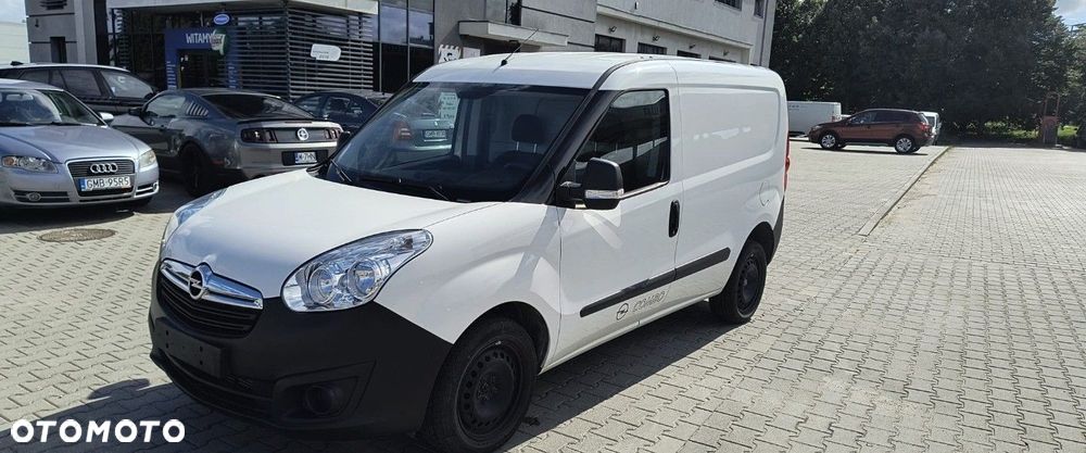 Opel COMBO - 3