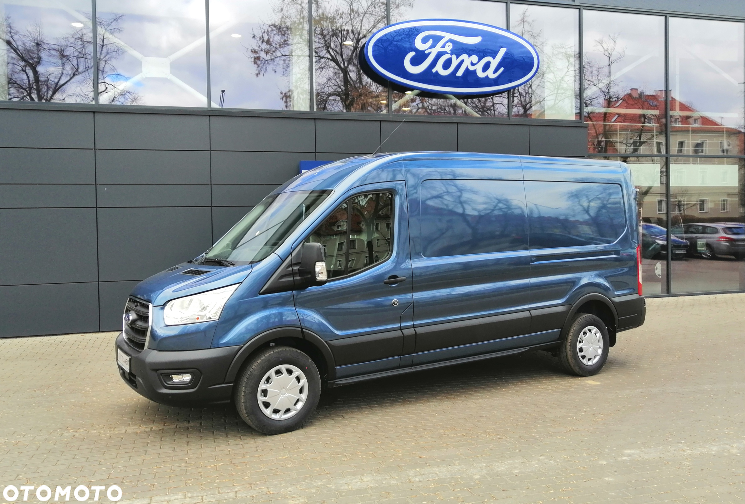 Ford Transit Van - 9