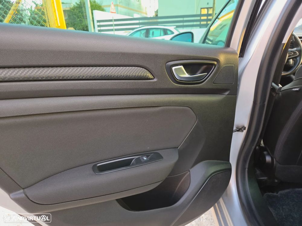 Renault Mégane Sport Tourer 1.5 Blue dCi Limited - 17