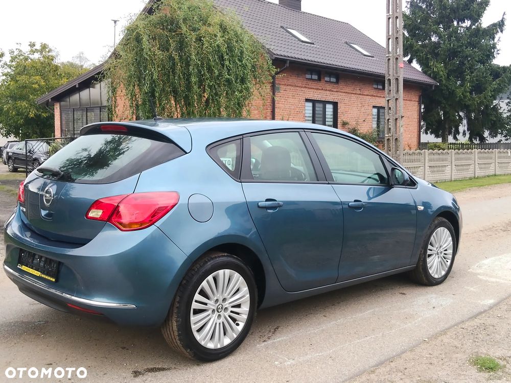 Opel Astra 1.6 ENERGY - 12