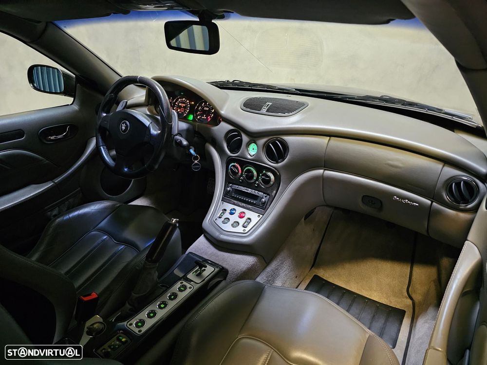Maserati Gransport 4.2 V8 - 11