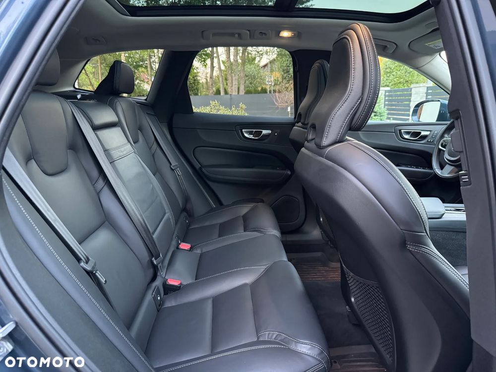 Volvo XC 60 B5 B AWD Inscription - 20