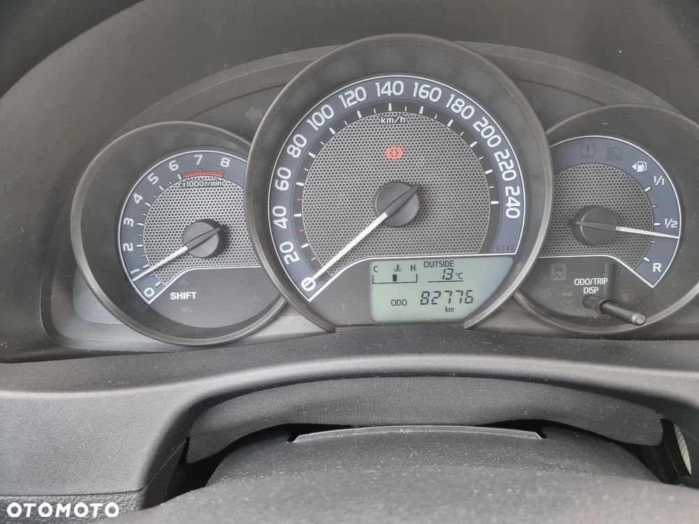 Toyota Auris 1.33 VVT-i Active - 20