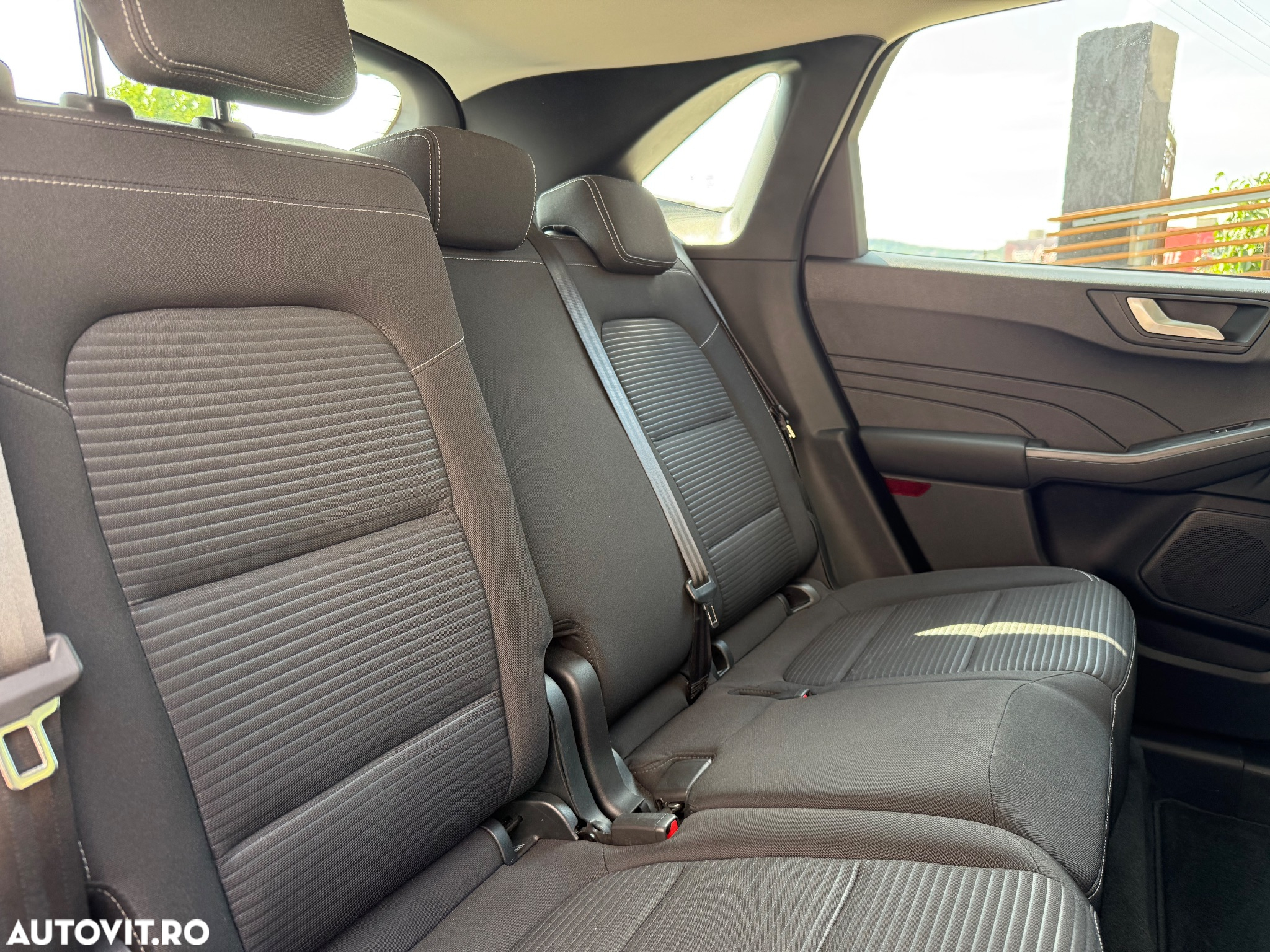 Ford Kuga 2.5 Duratec FHEV AWD Titanium - 20