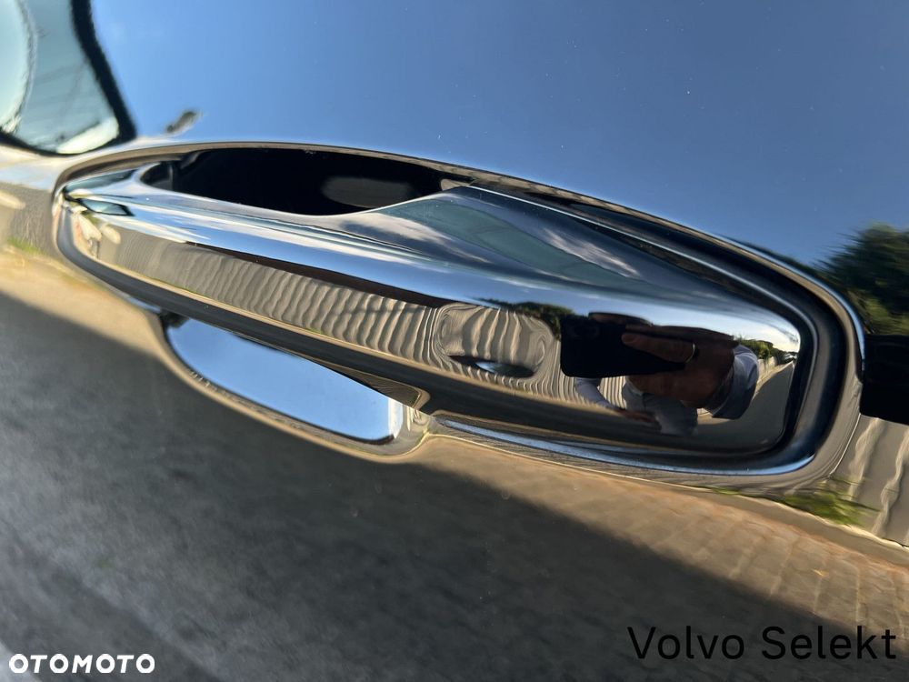 Volvo V60 B5 B AWD R-Design - 26