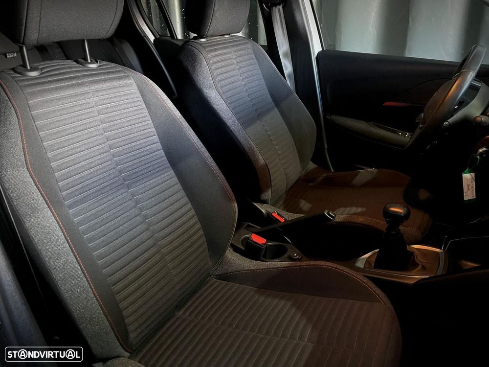 Peugeot 208 1.2 PureTech Active - 11