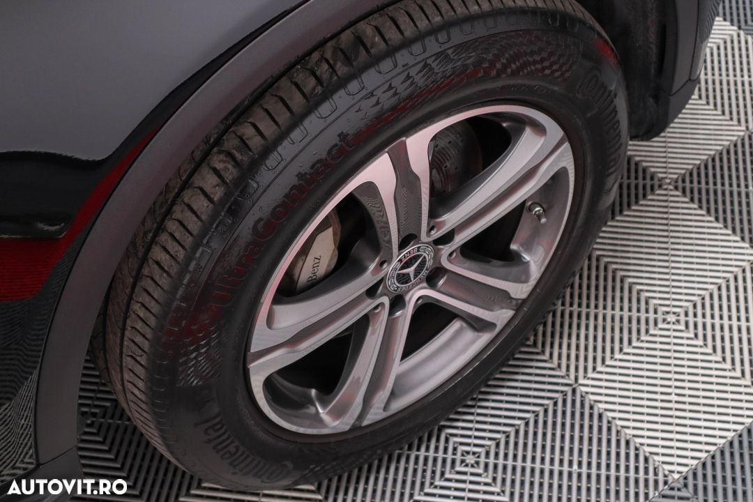 Mercedes-Benz GLC 300 e 4Matic 9G-TRONIC - 14