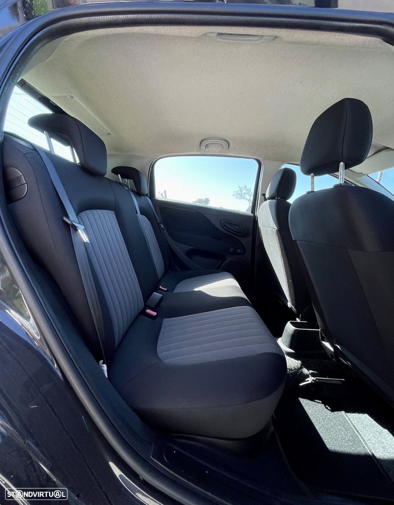 Fiat Punto 1.3 M-Jet Lounge S&S - 16