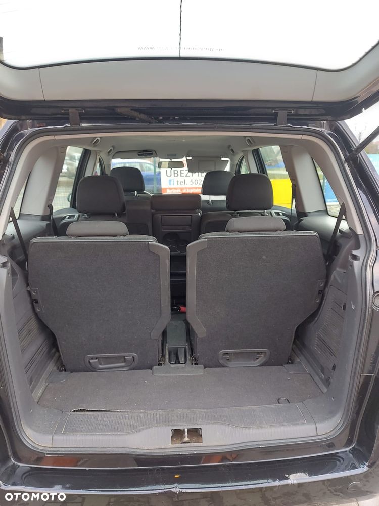 Opel Zafira 1.6 Essentia - 4