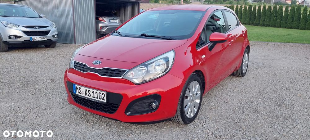 Kia Rio 1.2 Dream Team Edition - 3