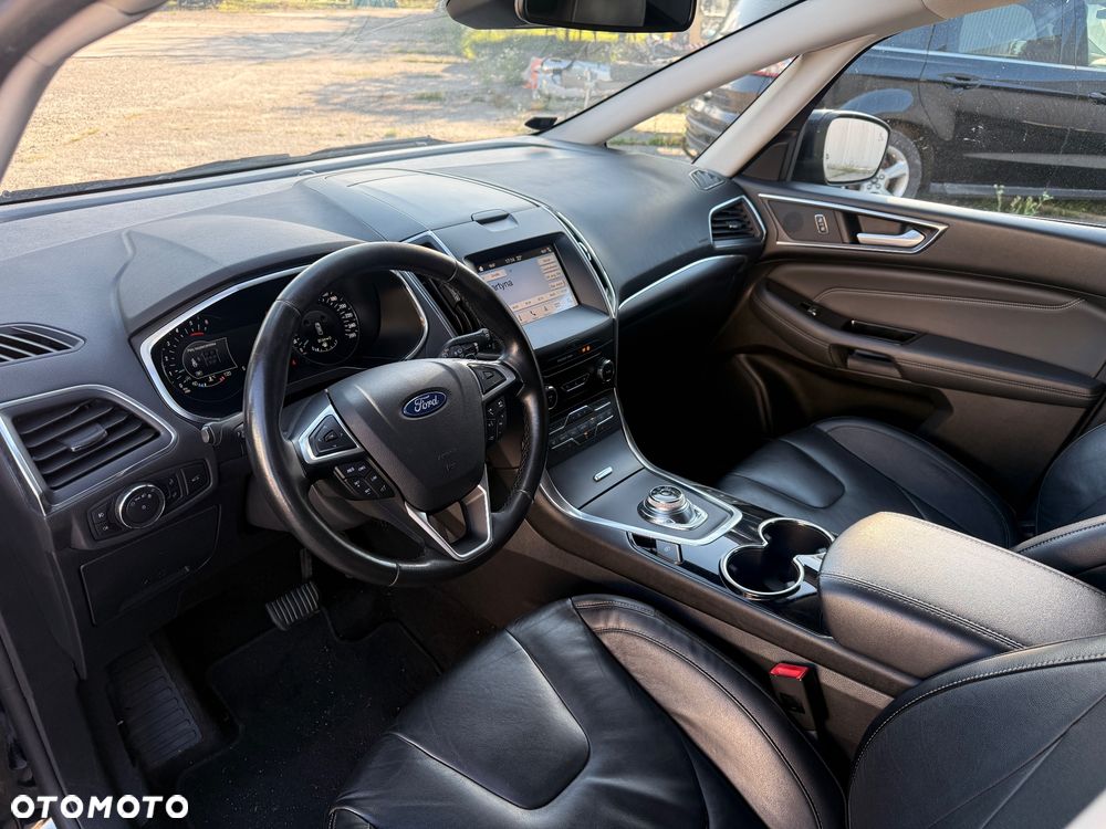 Ford S-Max 2.0 EcoBlue Titanium - 4