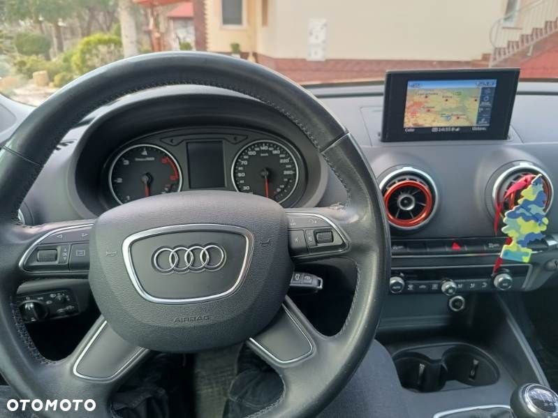 Audi A3 Sportback - 8