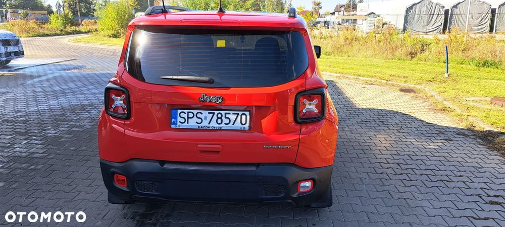 Jeep Renegade - 15