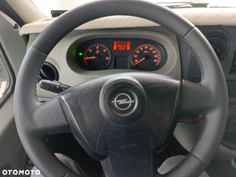 Opel Movano - 16