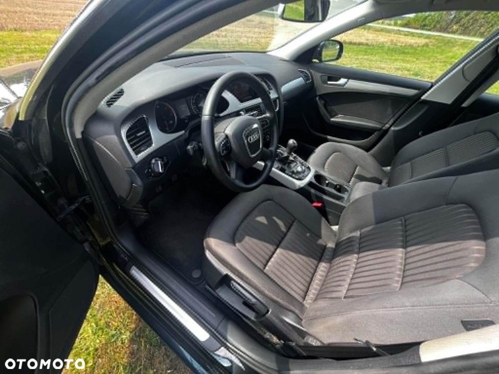 Audi A4 Avant 2.0 TDI DPF Ambition - 8