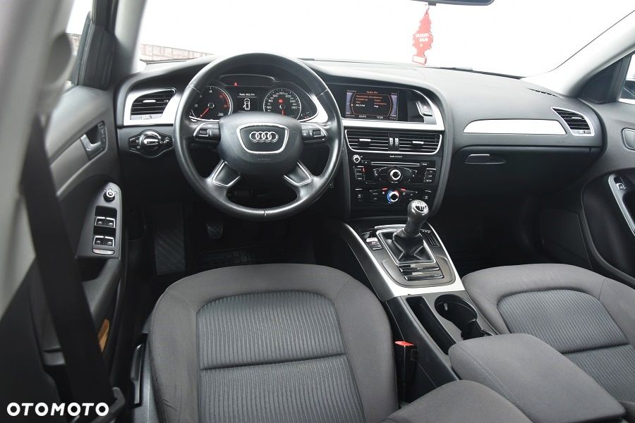 Audi A4 Avant 2.0 TDI DPF Attraction - 17