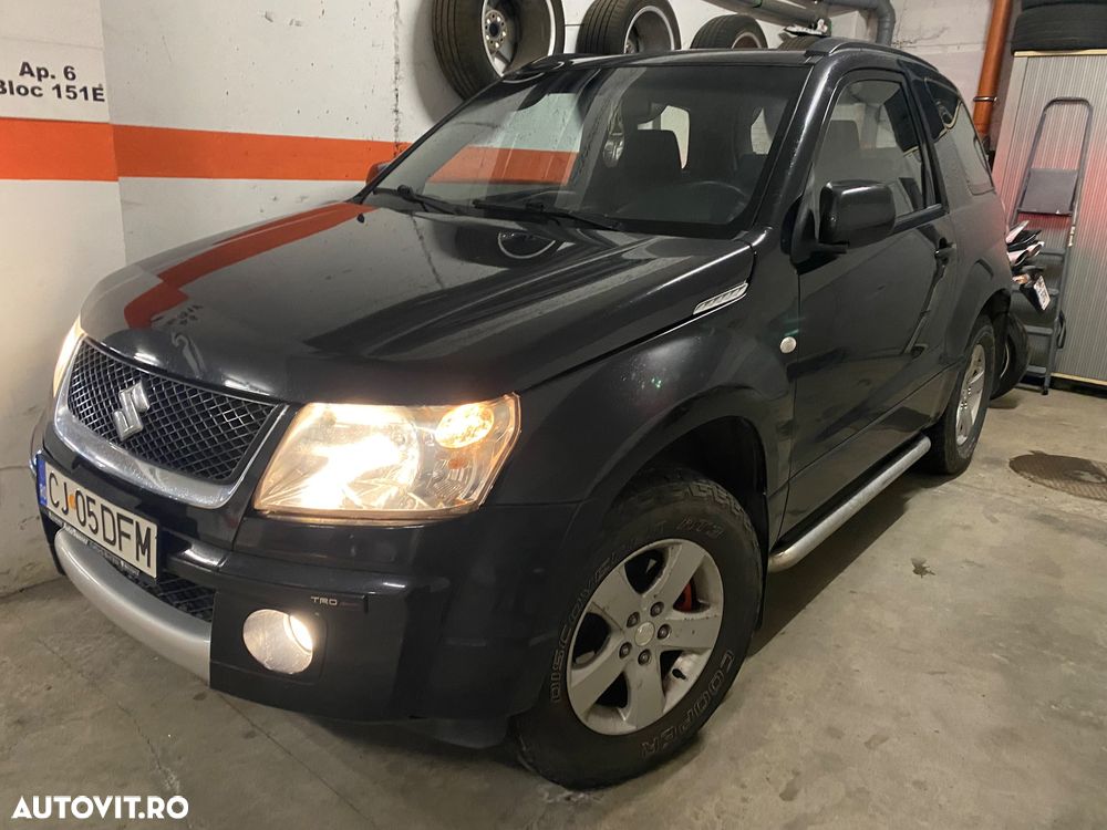 Suzuki Grand Vitara 1.6 Club - 1