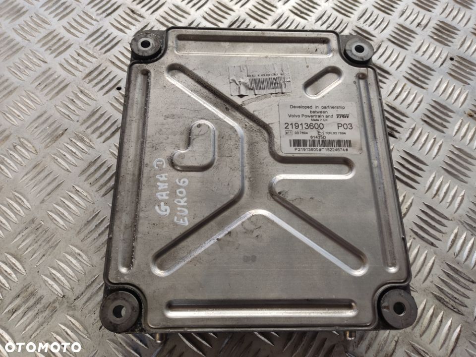 Komputer silnika Renault Gama D 21913600 P03 - 2