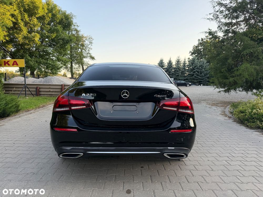 Mercedes-Benz Klasa A 220 4Matic 7G-DCT - 5