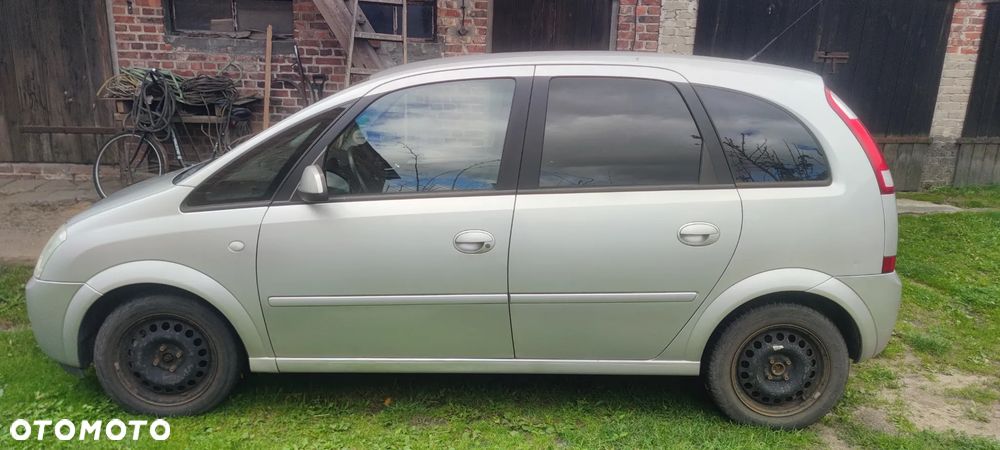 Opel Meriva 1.8 16V Cosmo - 4