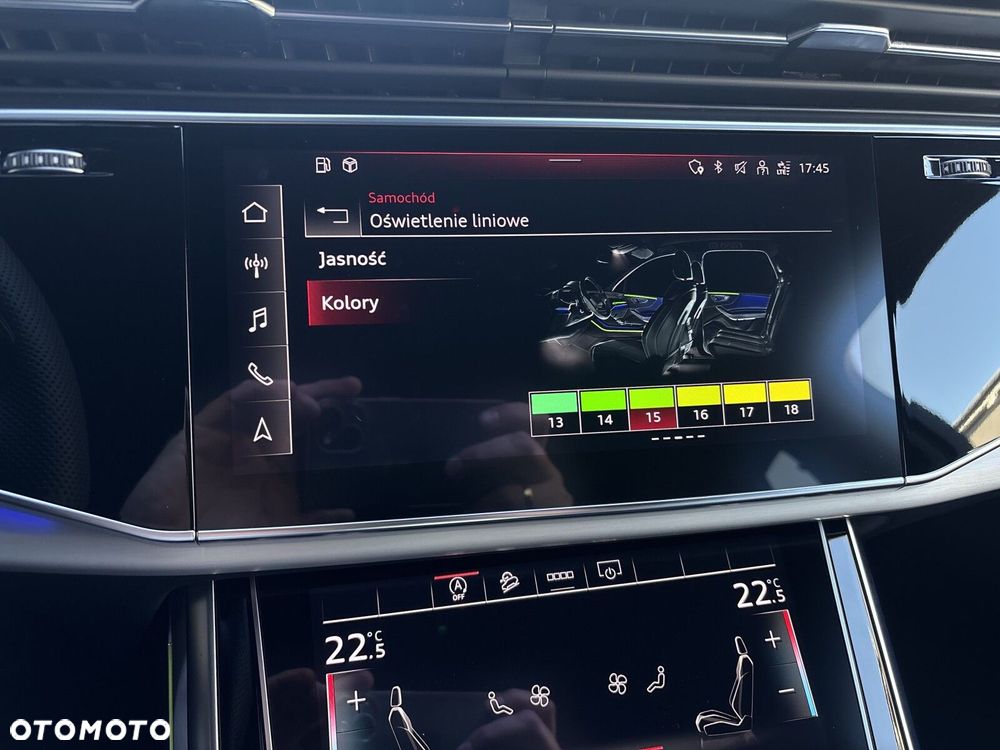 Audi Q7 - 24