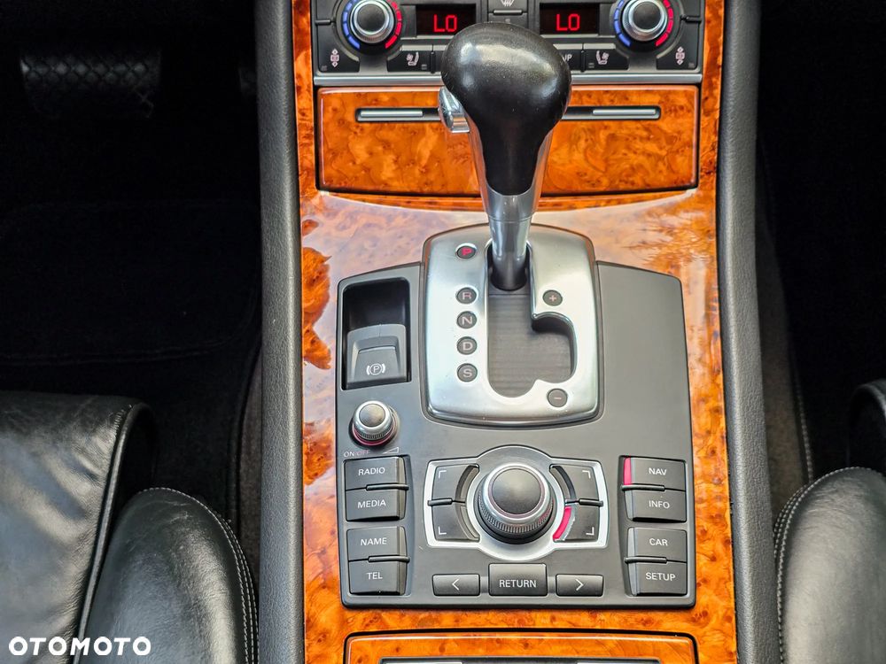 Audi A8 4.2 TDI DPF Quattro Langversion - 20