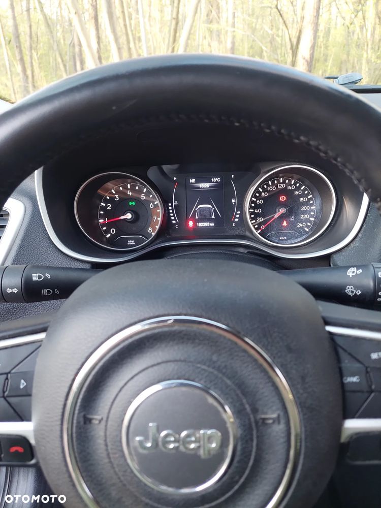 Jeep Compass 1.4 TMair Sport FWD S&S - 9