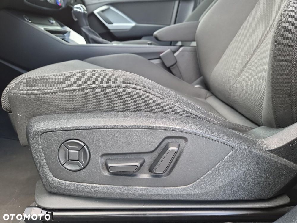 Audi Q3 - 12