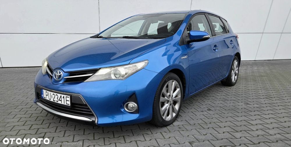 Toyota Auris 2013 photo 3