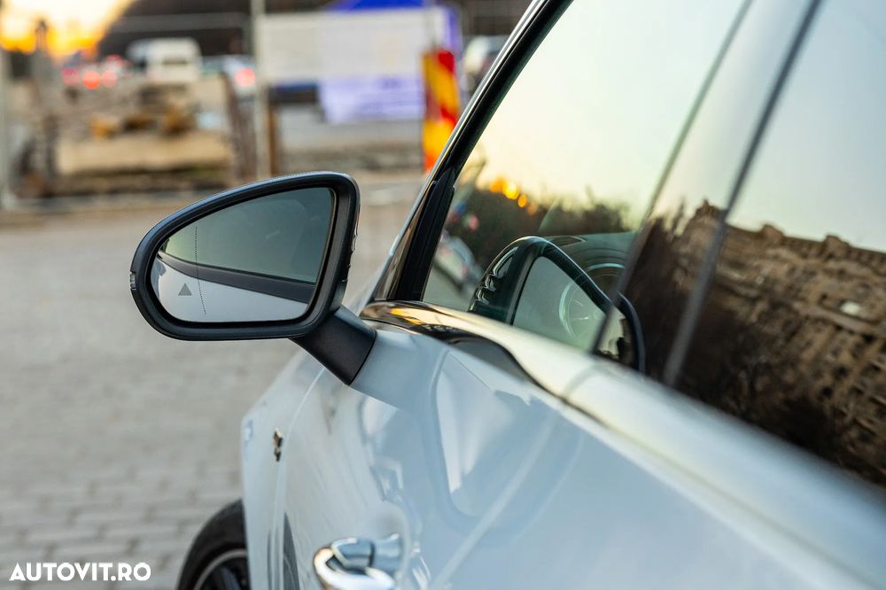 Mercedes-Benz CLA - 39