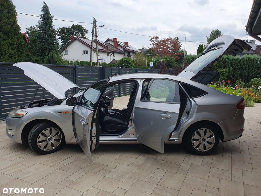 Ford Mondeo 1.8 TDCi Ambiente - 17