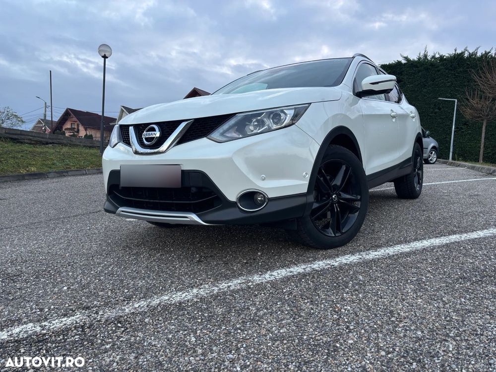Nissan Qashqai 1.6 DCI TEKNA+ - 4