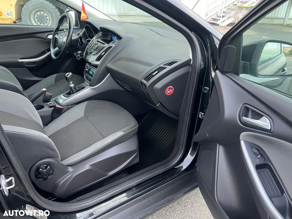 Ford Focus 1.6 TDCI 90 CP Trend - 15