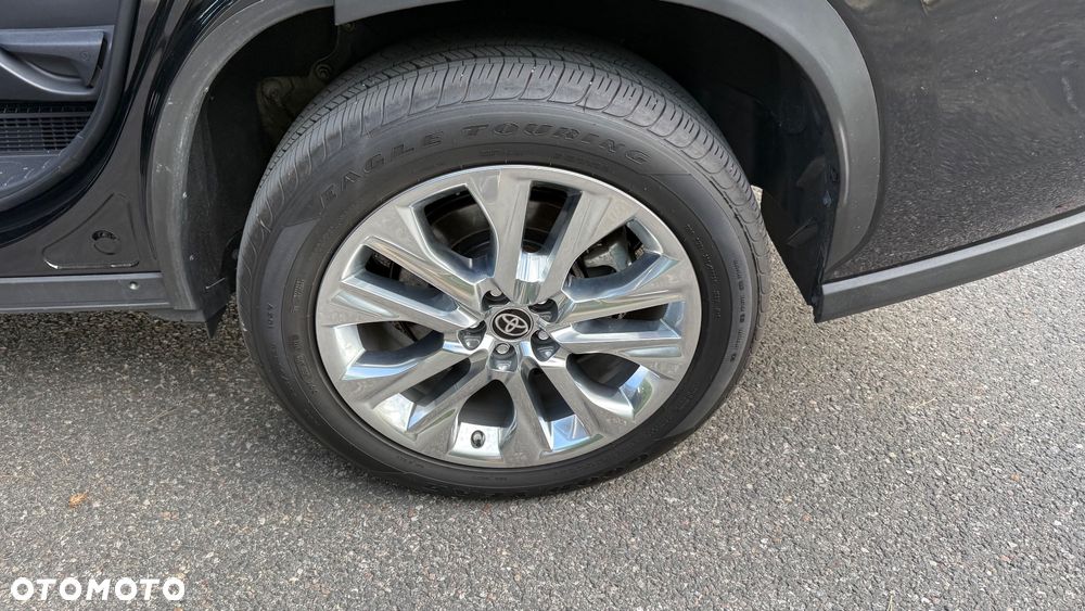 Toyota Highlander 2.5 Hybrid Executive Style - 25