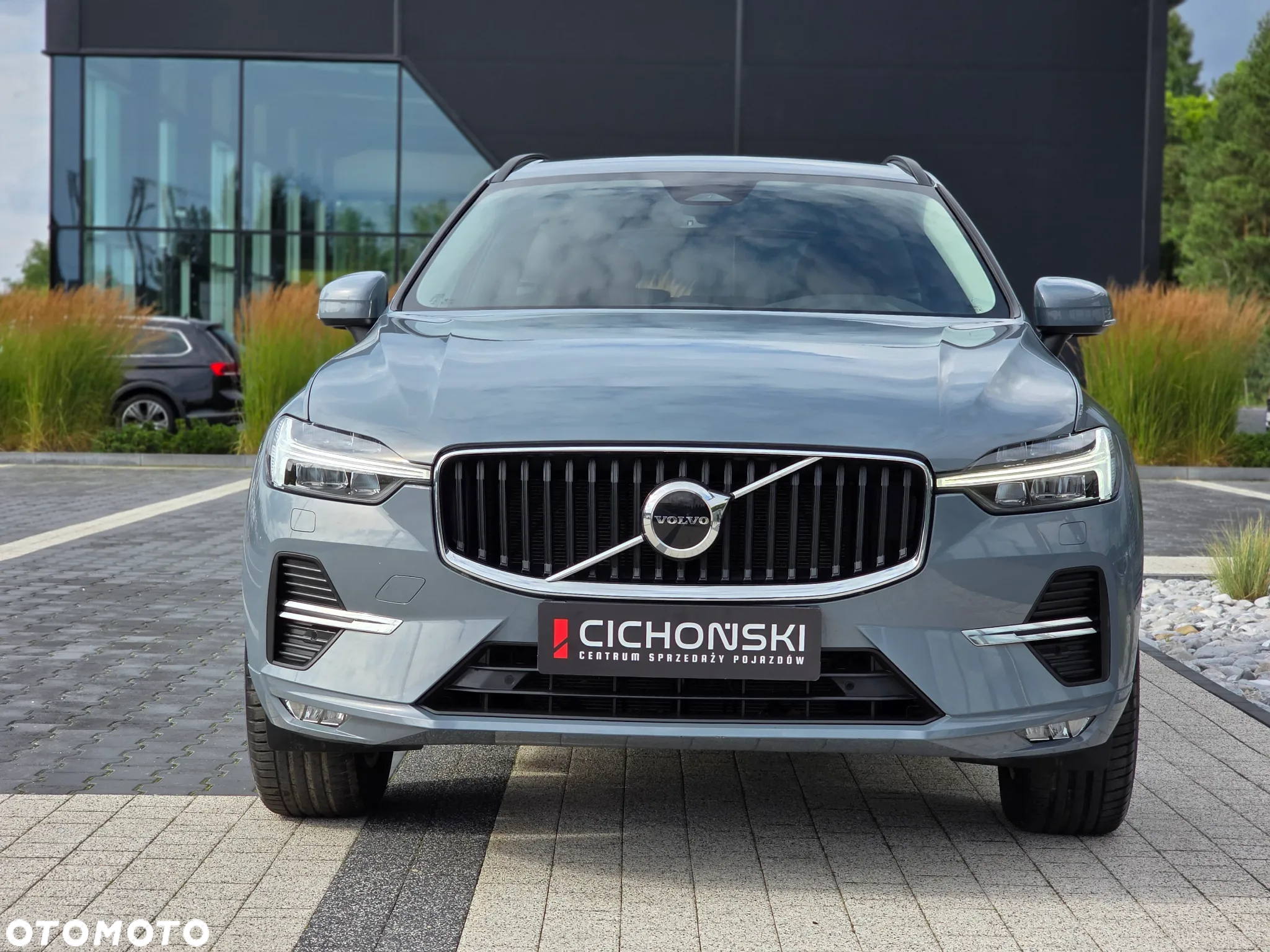 Volvo XC 60 T4 Momentum Pro - 39