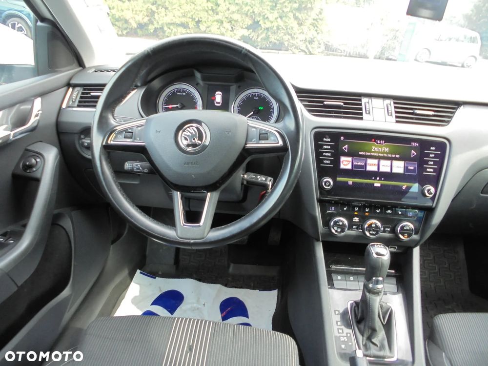 Skoda Octavia 2.0 TDI DSG Ambition - 12