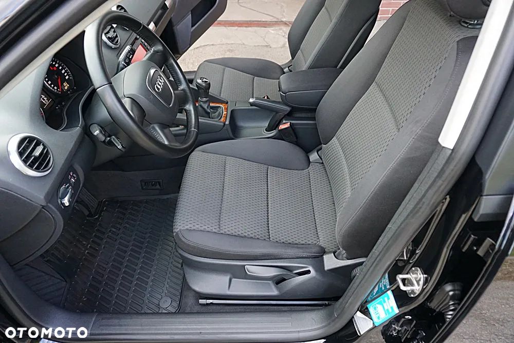 Audi A3 Sportback - 21