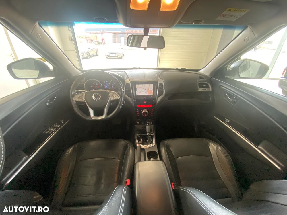 SsangYong Tivoli e-XDi 160 2WD Aut. Sapphire - 9