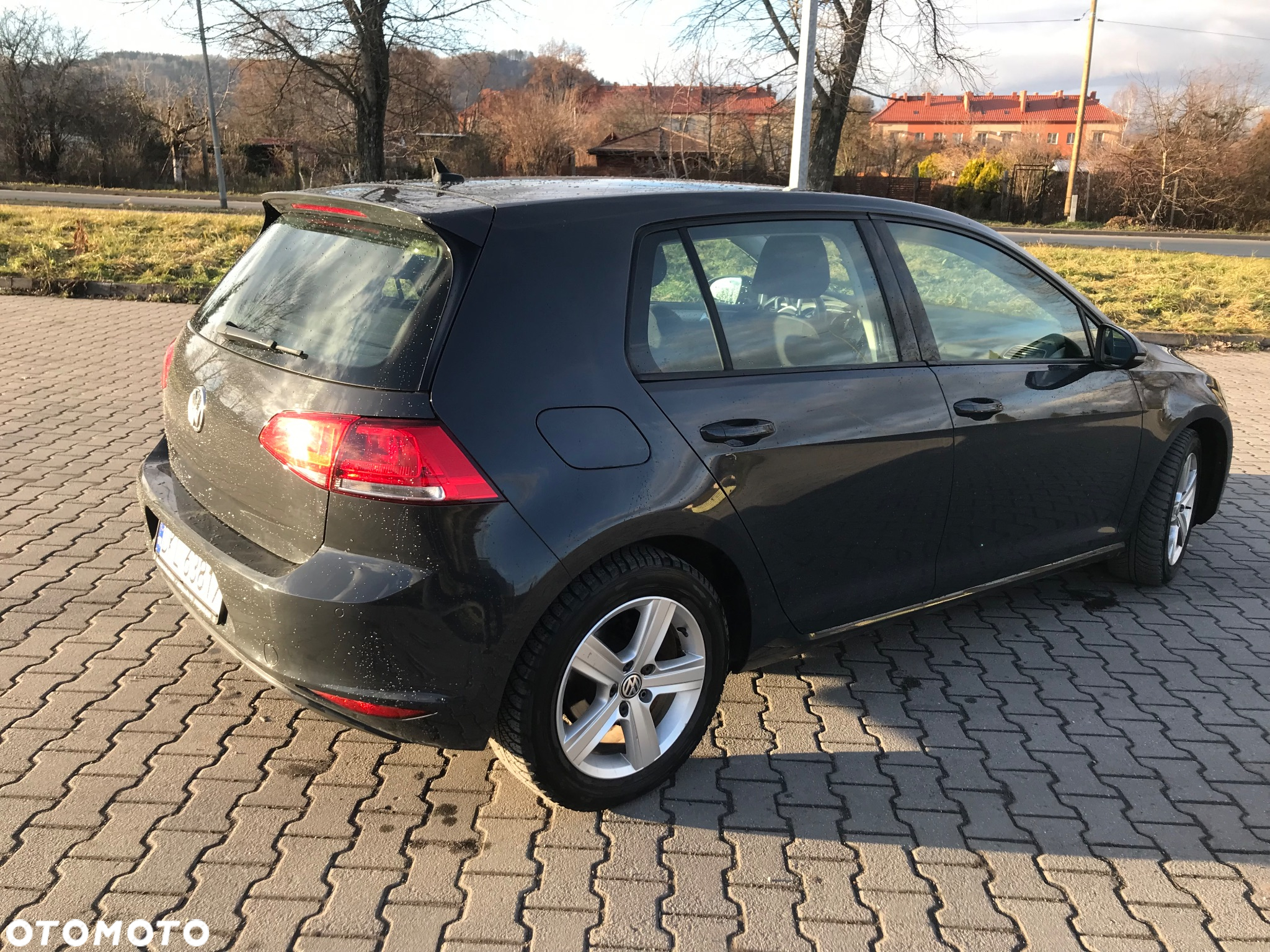 Volkswagen Golf 1.6 TDI BlueMotion Comfortline - 6