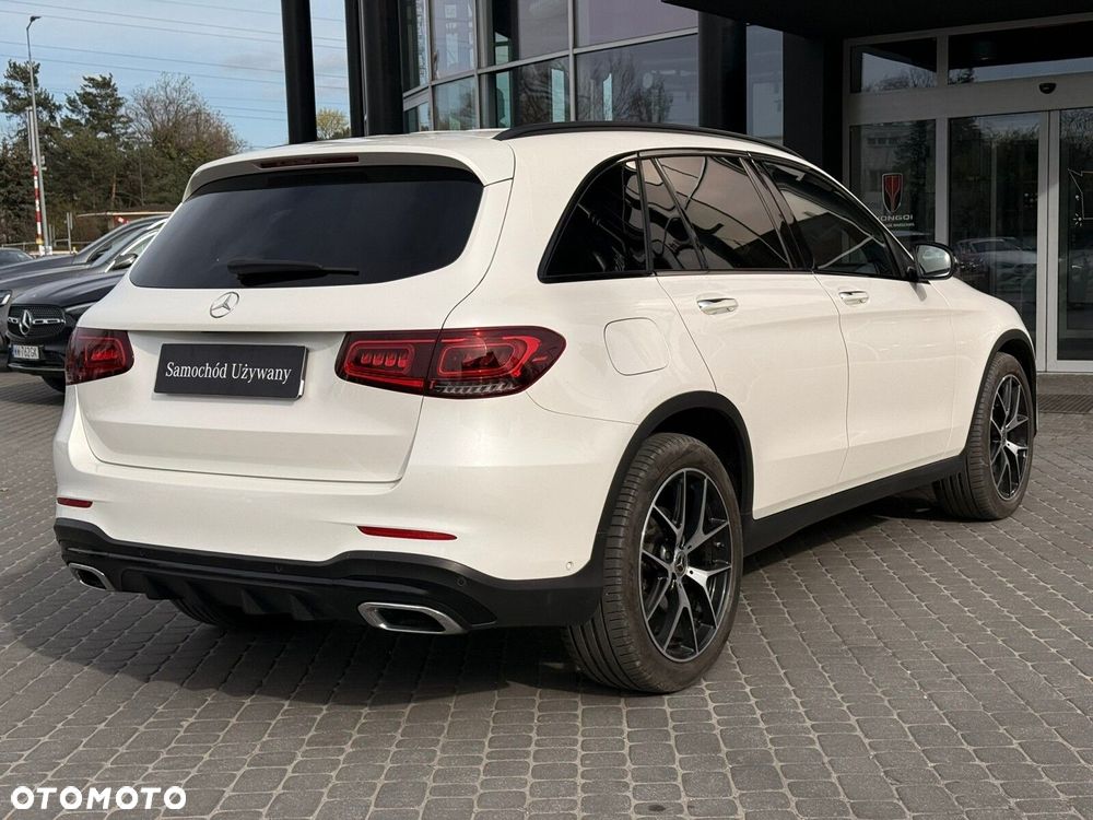 Mercedes-Benz GLC - 7
