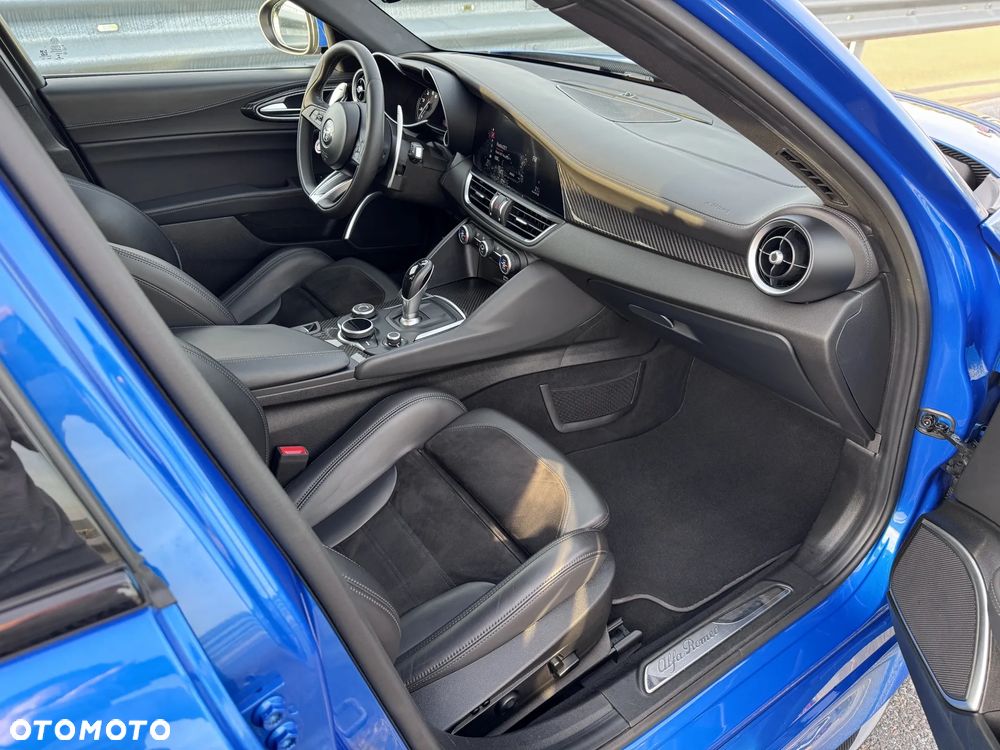 Alfa Romeo Giulia 2.9 Bi Turbo V6 Quadrifoglio - 13