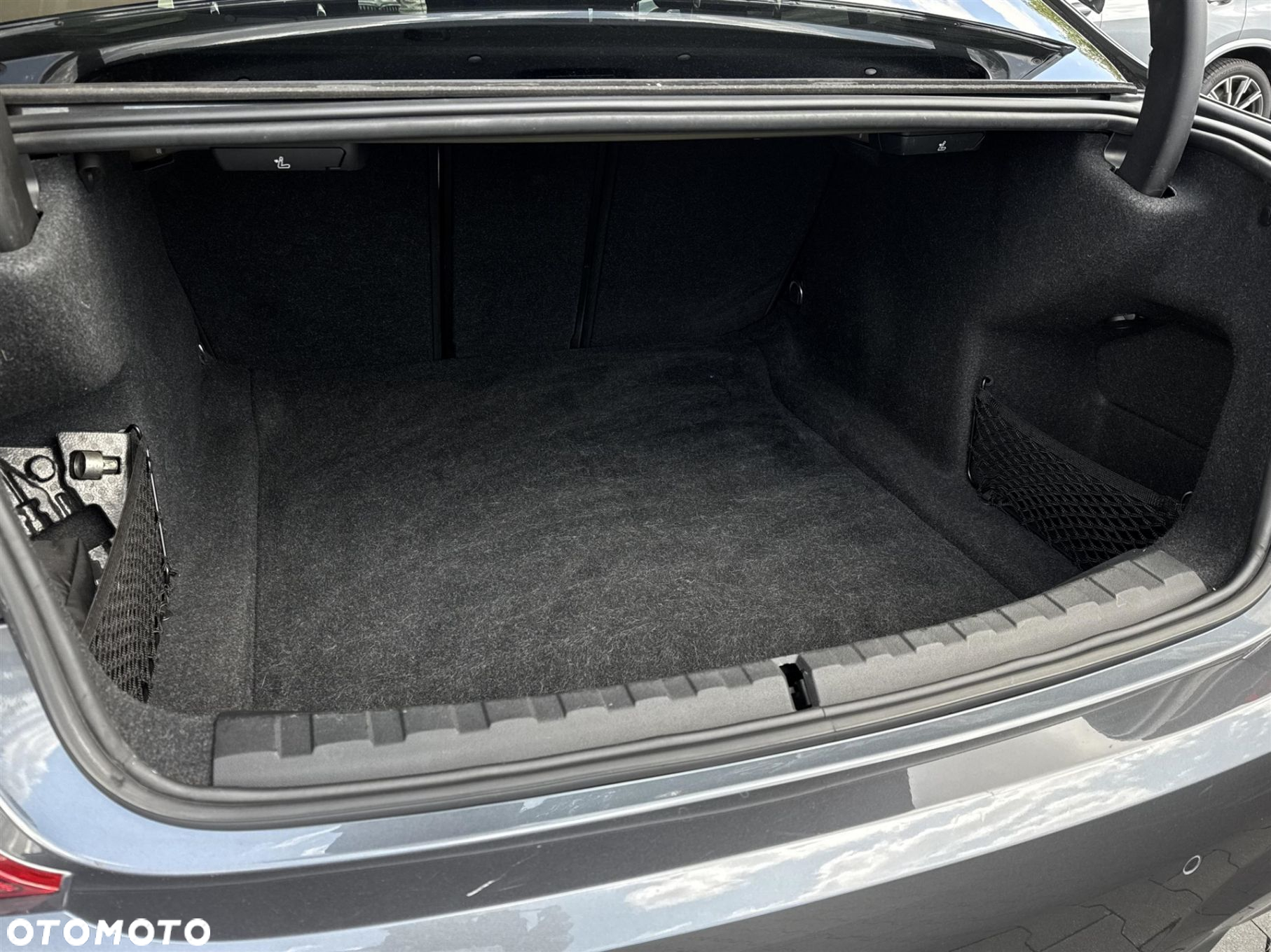 BMW Seria 3 320d xDrive - 24