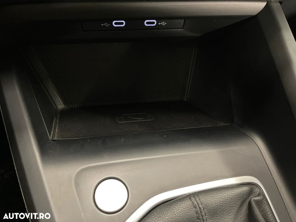 Volkswagen Golf 1.0 TSI Life - 25