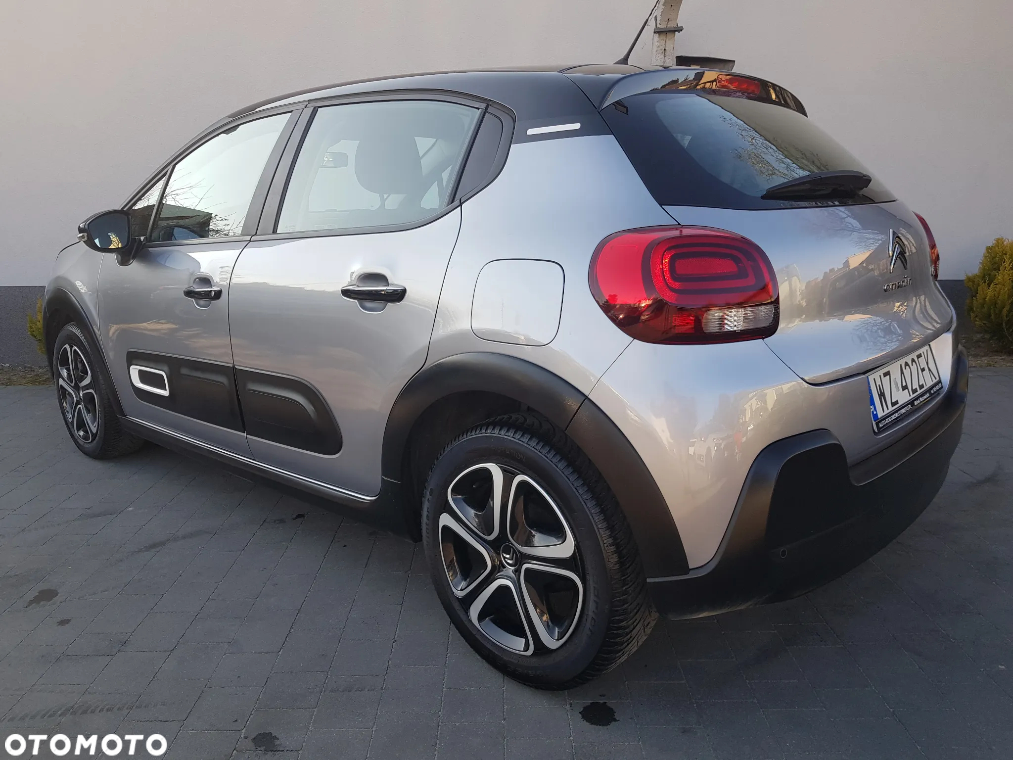 Citroën C3 1.2 PureTech Shine - 4