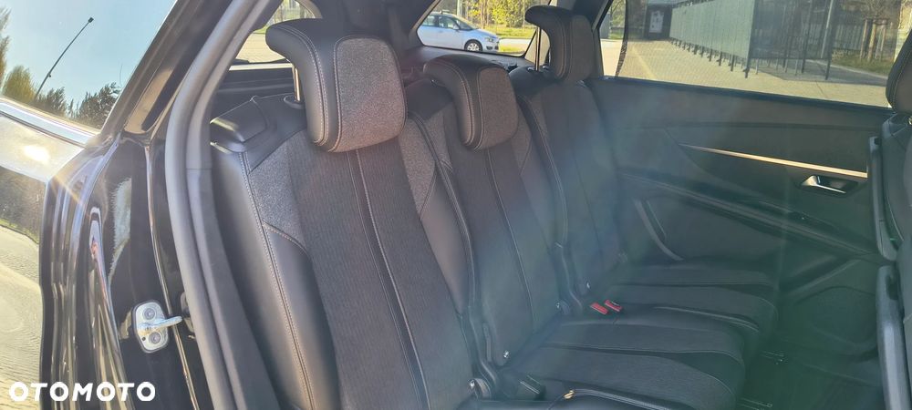 Peugeot 5008 - 17