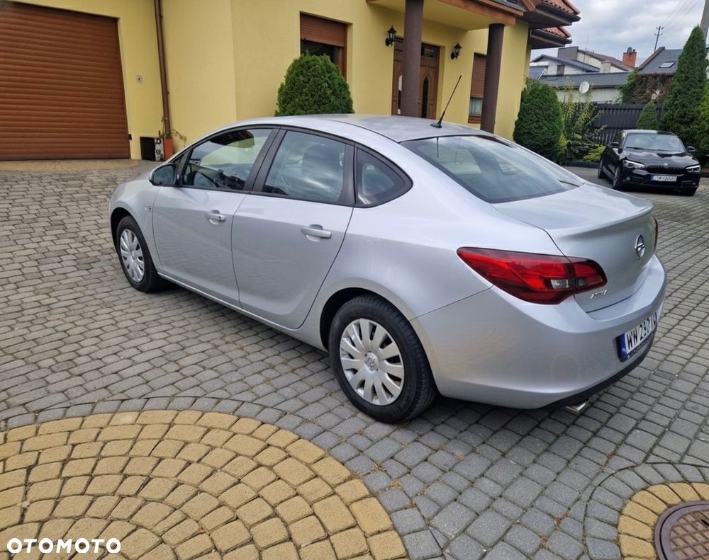 Opel Astra 1.4 T Active - 6
